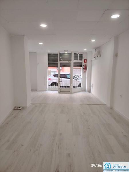 Foto f5c75cf9-bb45-4805-a52f-5a21996808ff. Lloguer local comercial a Zona Concordia Burjassot