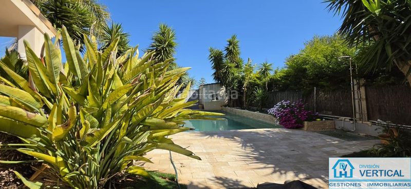 Foto b6e1600d-07a0-4ea7-8aa1-bcb00c38761a. Casa amb piscina a Corralet-Bonanza-Tres Rutas Náquera
