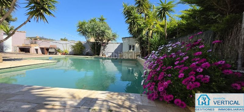 Foto efd074a0-7634-4766-91f4-741b875984a8. Casa amb piscina a Corralet-Bonanza-Tres Rutas Náquera
