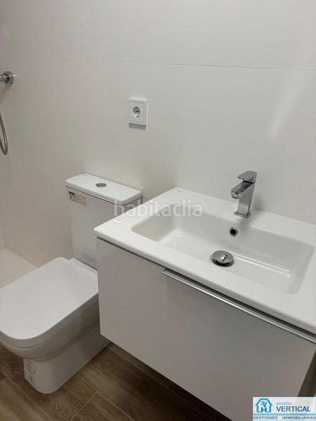 Foto 82cec330-6c4d-4faa-ad49-8fa6b1bf1753. Rent flat with heating parking in Pueblo Eliana (l´)