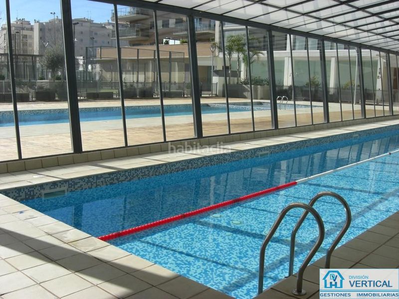 Foto 7466b528-720e-4c53-bdc1-ee1691a8bdbe. Lloguer pis amb calefacció aparcament piscina a Valterna Paterna