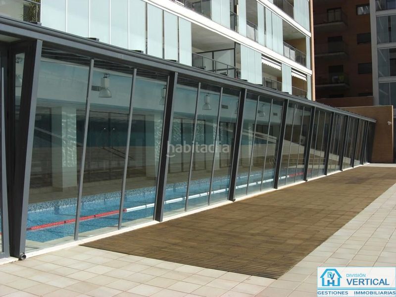 Foto 7db40431-5574-4e5c-8553-1e0c0aeee079. Lloguer pis amb calefacció aparcament piscina a Valterna Paterna