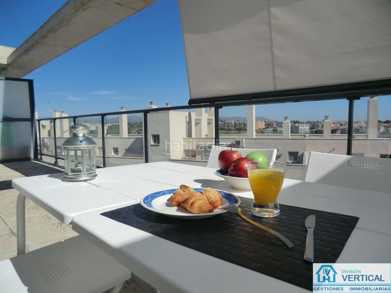 Foto 64cc6905-3f4b-4af3-bf20-63b9521a9a40. Rent flat with heating parking pool in Valterna Paterna