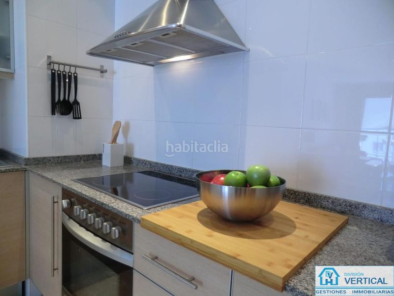 Foto 9c7c9f37-f035-478f-8383-919458c11f64. Rent flat with heating parking pool in Valterna Paterna