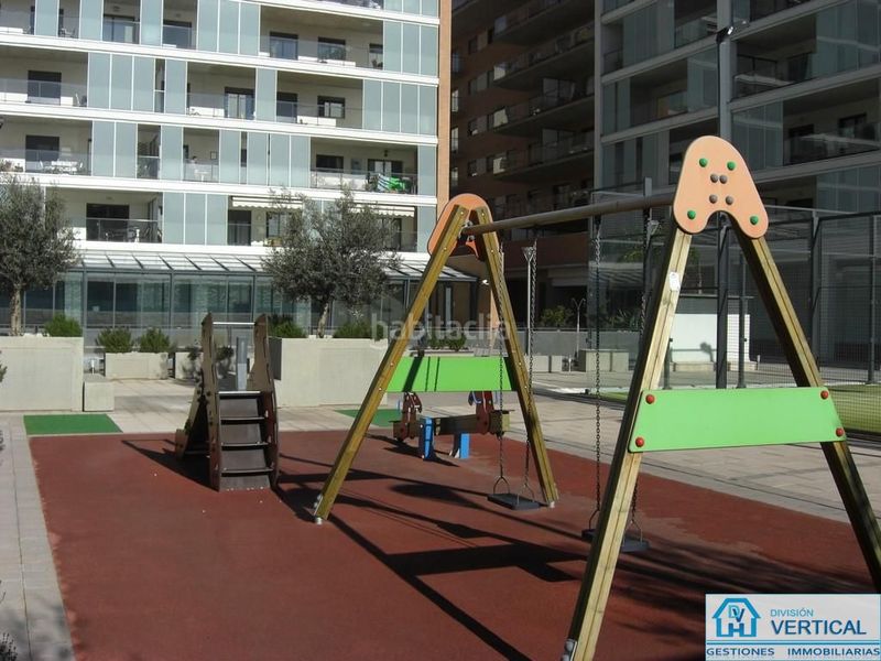 Foto 9cb42e8f-7cc7-40a4-997f-68506153d5a4. Rent flat with heating parking pool in Valterna Paterna