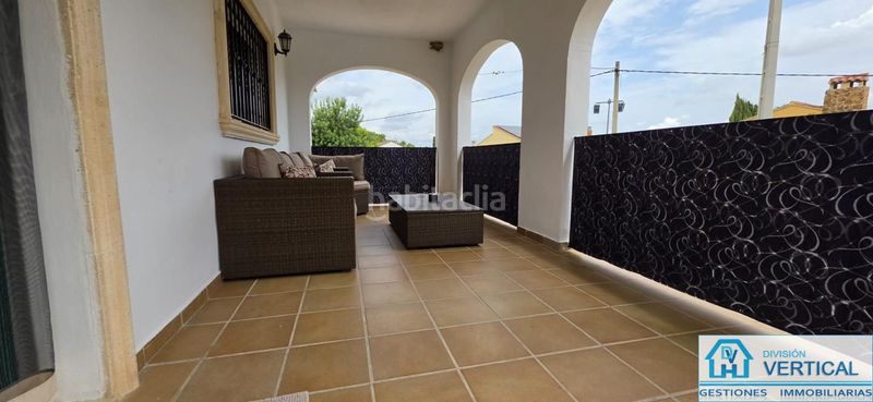 Foto 7d399404-7528-4649-b405-5572951e5c01. Miete haus mit parking pool in Riba - roja de Túria