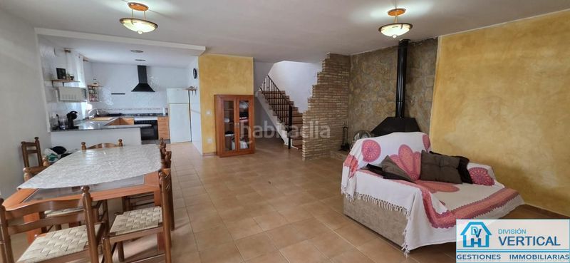 Foto a336da7a-0fb7-46c4-aa4d-bd547636dd92. Rent house with parking pool in Riba - roja de Túria