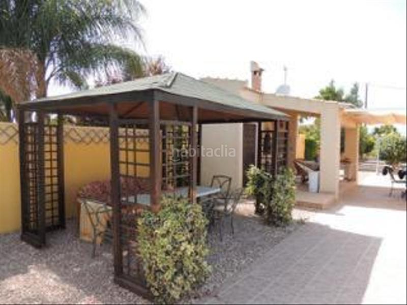 Foto d446a136-6ee3-43bd-a191-cc53a2b11cca. Chalet en camino del hondo 3 villa independiente en Catral