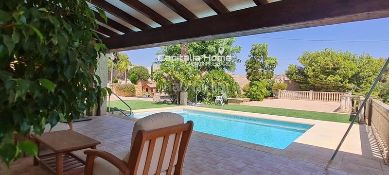 Foto 94f2a1b7-fbf6-4112-901a-11c7945b15ce. Xalet amb calefacció aparcament piscina a Crevillente