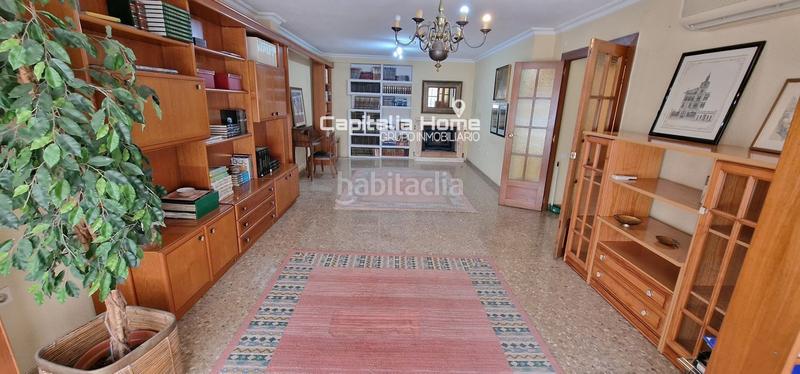 Foto f904bf8c-a8fe-4ea7-9477-867f40e06018. Appartement avec parking dans Ensanche-Diputación Alicante