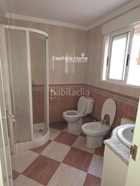 Foto 36f25e86-8bf1-47c4-9c6d-4108bff10b7a. Pis a felipe ii 10 a Ibi