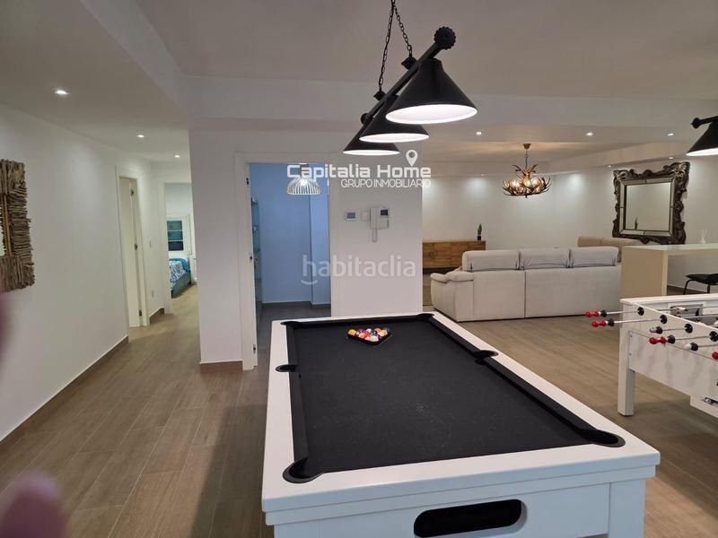 Foto 13f734b8-9e0b-4384-934f-b741c3da27e0. Casa con parcheggio piscina in Eixample Alcoi