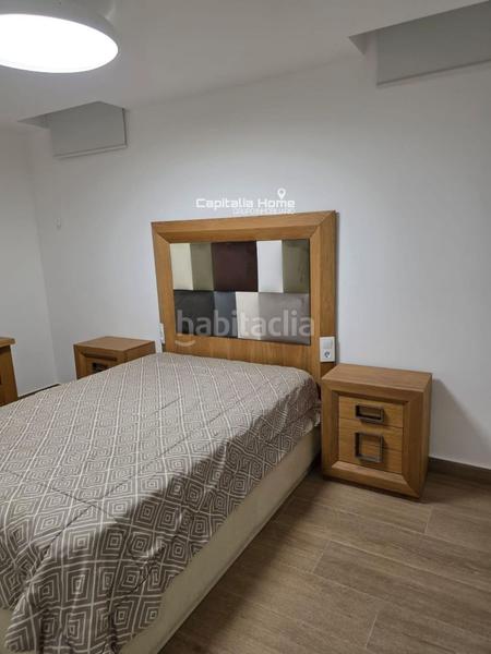 Foto 37c071fe-18e5-4f2b-9425-c6d78c4e2b78. Casa con parcheggio piscina in Eixample Alcoi