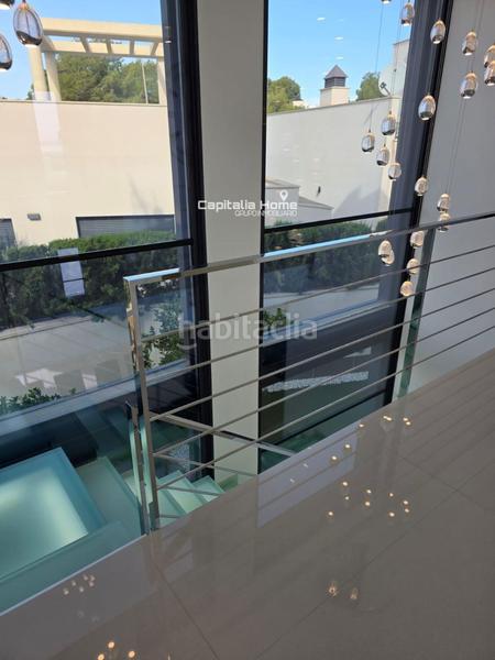 Foto 4a882d4c-1a78-40d6-ad29-e0fe2ff82323. Casa con parcheggio piscina in Eixample Alcoi