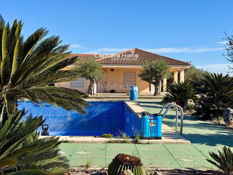 Foto d0af2e57-a05f-4dbb-b2ca-6c94d9847efa. Xalet amb calefacció aparcament piscina a Orihuela ciudad Orihuela