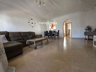 Casa adossada  Azafrán. Adosado con licencia turística, solárium y piscina comunitaria e