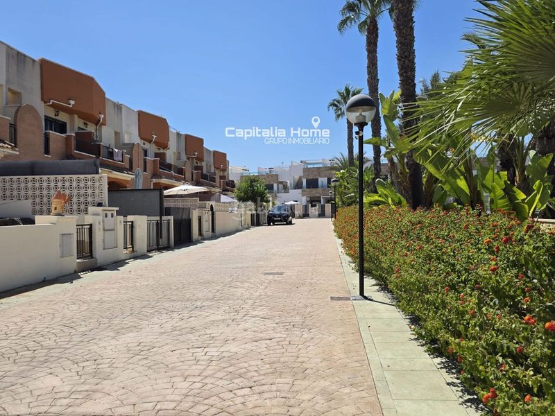Foto 40b83bcc-fa04-4863-809e-cb213a946501. Casa adossada amb calefacció piscina a Orihuela ciudad Orihuela