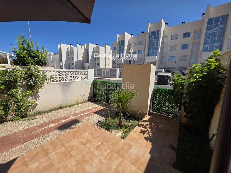 Foto a7ad73fe-2158-4550-9f38-b1e835c77ee9. Casa adossada amb calefacció piscina a Orihuela ciudad Orihuela