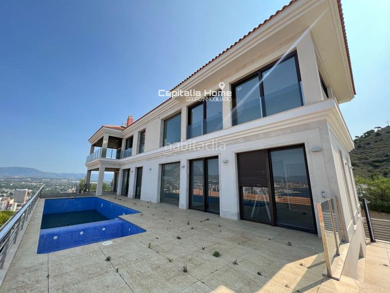 Foto f61b66dc-f3af-4aa9-b15e-ff4823f2080c. Xalet amb aparcament piscina a Rincón Alto Benidorm