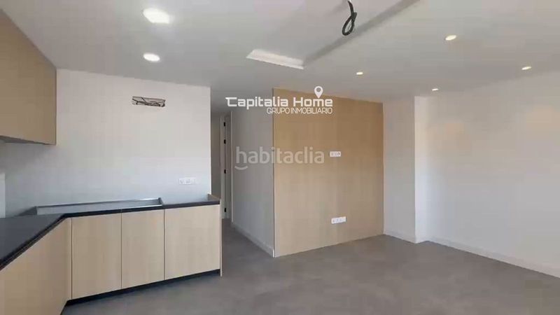 Foto 851b73af-c688-4ea0-8d8d-66ca0d8683d3. Àtic a Eixample Alcoi