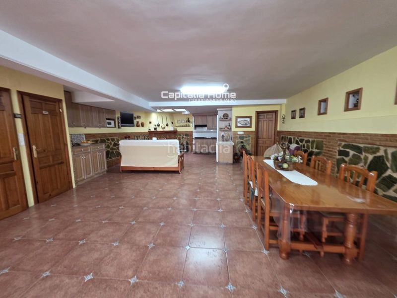 Foto 1dd9cc43-2921-4fde-a28f-59ddbc7ae08a. Casa amb calefacció aparcament a El Rabal Villena