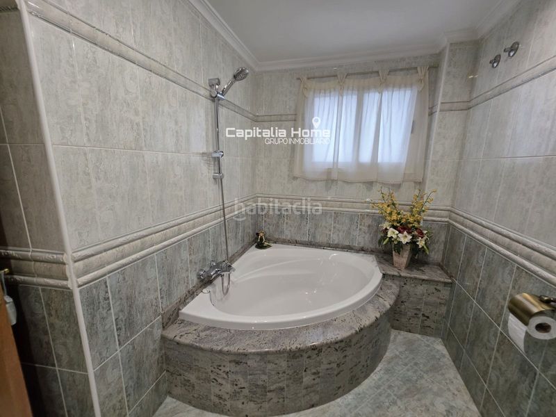 Foto 47c4b7d9-a5b0-4e8b-8da1-8954c672d2c1. Casa amb calefacció aparcament a El Rabal Villena