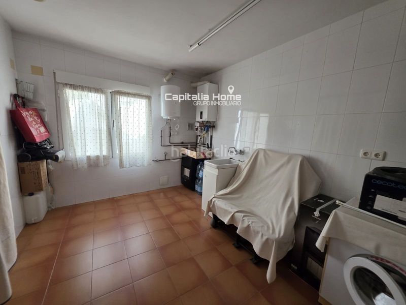 Foto 7a783896-c039-4118-9075-87e7958b5856. Casa amb calefacció aparcament a El Rabal Villena