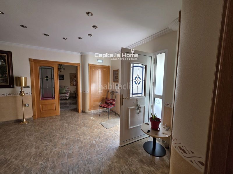 Foto 8fd20767-a4fd-44f9-8e39-ac90f9299465. Casa amb calefacció aparcament a El Rabal Villena