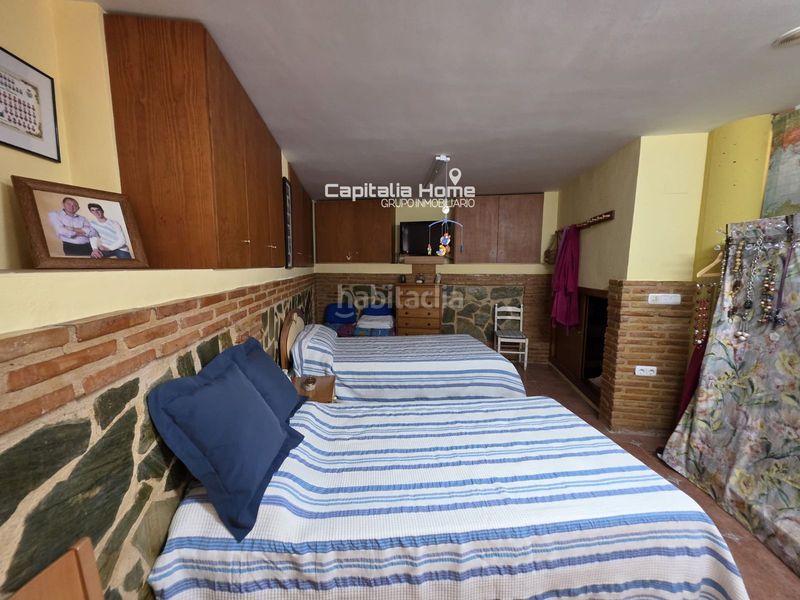Foto b2c8a79e-ad03-48aa-9596-3e23c0ae7e6a. Casa amb calefacció aparcament a El Rabal Villena