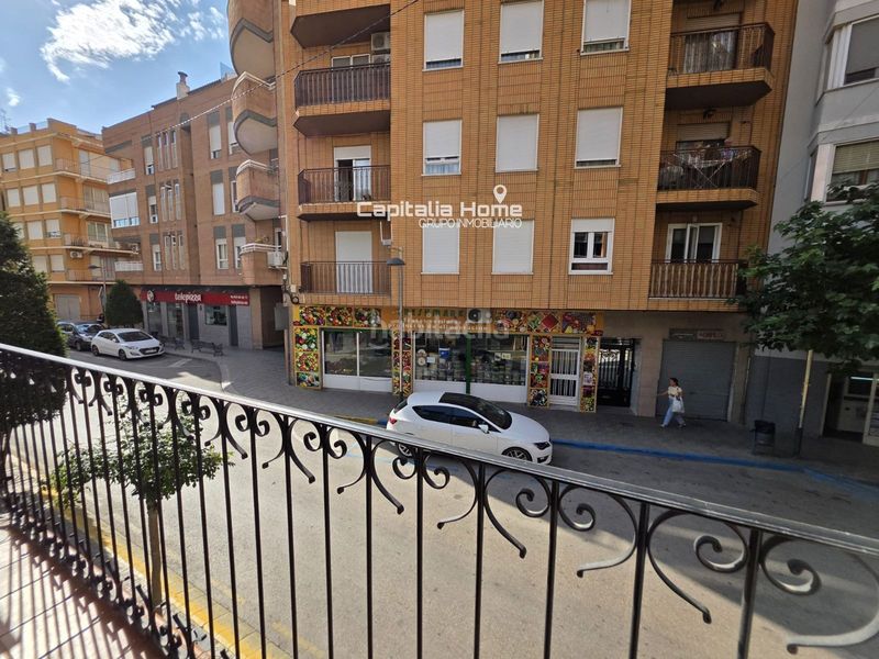 Foto bd10790a-6101-46f5-9531-b680f8178404. Casa amb calefacció aparcament a El Rabal Villena