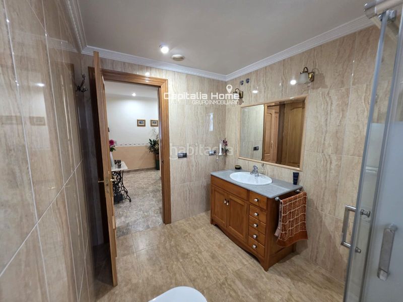 Foto dd3ebb2b-abaa-40fc-9df6-92103d38d1a1. Casa amb calefacció aparcament a El Rabal Villena