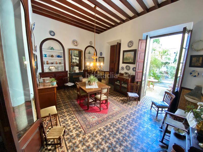 Foto d98f8f8d-3e2e-45aa-84d6-aa83d5dc8634. Casa magnífica casa señorial con garaje y jardín en Sóller