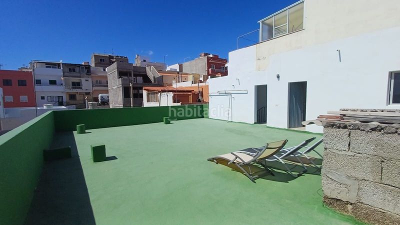 Foto 1a5fd74d-9c47-4ee8-8806-601fee8b5f53. Casa amb aparcament a Arico