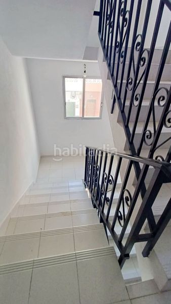 Foto 38d39720-95db-47ba-a5a6-ea64a10c9344. Casa amb aparcament a Arico