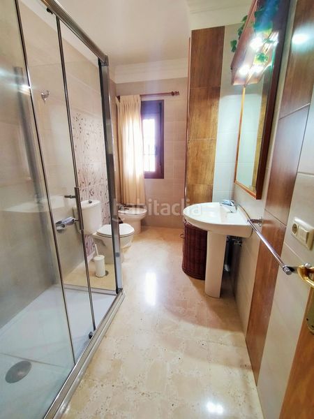 Foto 42b98da1-d755-4809-a1f2-32c29589b0a2. Casa amb calefacció aparcament a Cuesta de la Villa Santa Úrsula