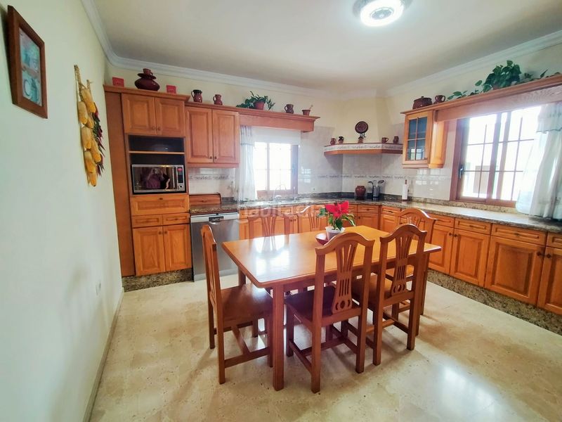 Foto 83f45e19-1447-4069-af16-33bf04e213b2. Casa amb calefacció aparcament a Cuesta de la Villa Santa Úrsula