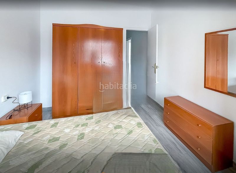 Foto fa255fd7-4c91-47cd-bebf-bb690e90e9ff. Casa adosada edificio completo con licencia turística en Malgrat de Mar