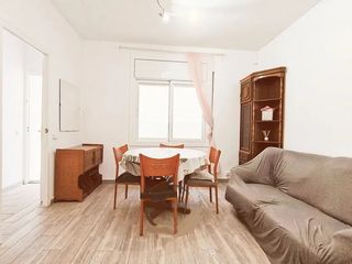 Reihenhaus in Malgrat de Mar. Edificio completo con licencia tur�stica