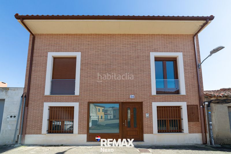 Foto fb79d930-cfeb-4ba8-b452-2ea6e529bc34. Dúplex amb calefacció aparcament a Villalpando