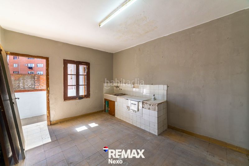 Foto c41bf179-e492-4d5d-92ce-d157c1d676cb. Edificio  + bar en Medina del Campo