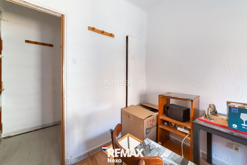 Foto f2763aad-1922-4545-ba33-f89a631c8a4c. Edificio  + bar en Medina del Campo