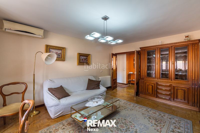 Foto 8f671419-c99f-4028-a800-f5e80e1e6929. Pis amb calefacció aparcament a Via Romana Segovia