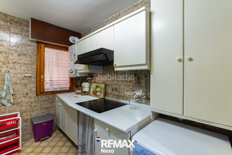 Foto b0954564-f6ca-4b71-970a-33b3ad15cdea. Pis amb calefacció aparcament a Via Romana Segovia