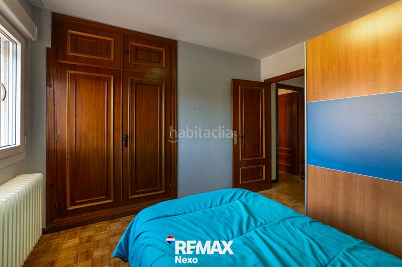 Foto ba1771b3-ea35-4e05-8afd-67cc19dc5428. Pis amb calefacció aparcament a Via Romana Segovia