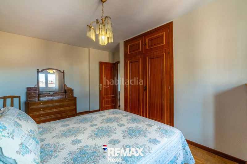 Foto c9fc6c41-376c-4178-a4d8-1c0b7a74ce6f. Pis amb calefacció aparcament a Via Romana Segovia