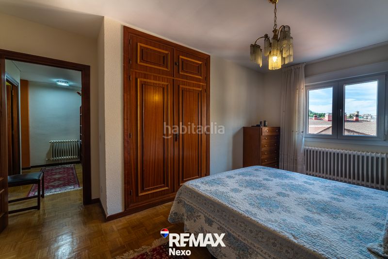 Foto e815f4ce-8cf5-47c6-90d9-4230dd1b7916. Pis amb calefacció aparcament a Via Romana Segovia