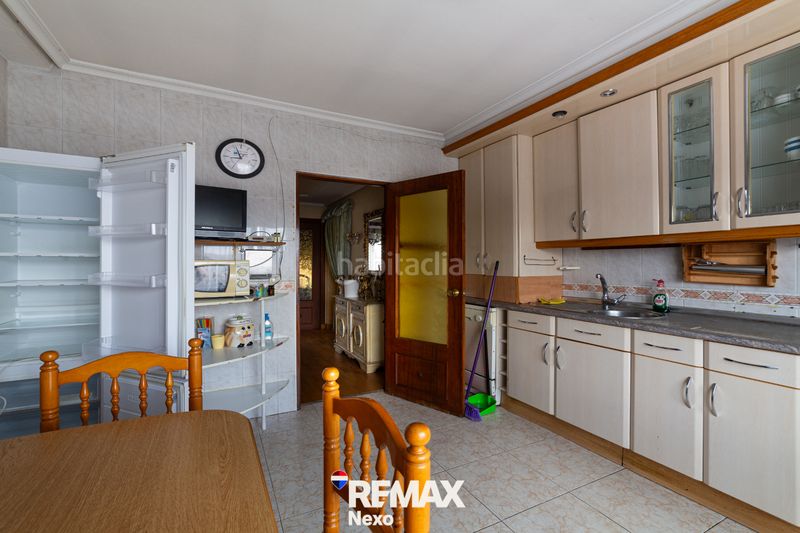 Foto 08d2d1cb-72c3-479c-b76b-4cc838546e56. Casa adossada amb aparcament a Benavente