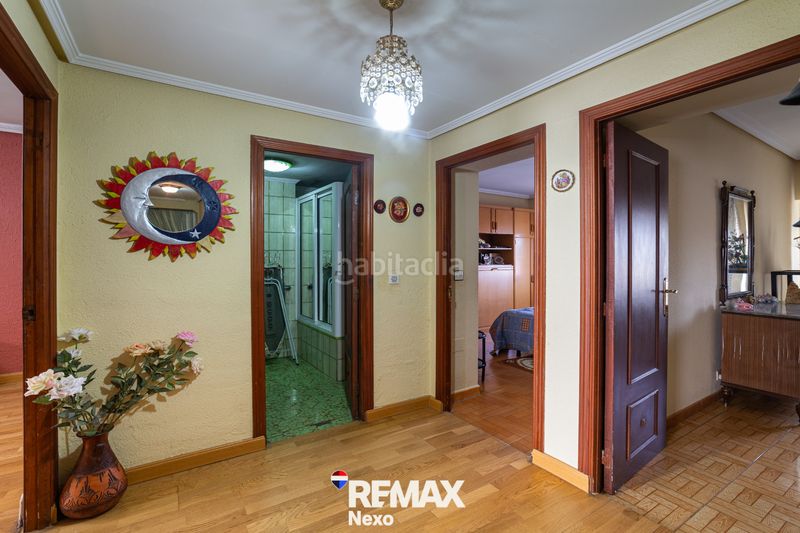 Foto 41e16b28-ae9d-4995-9c34-5203830dd674. Casa adossada amb aparcament a Benavente
