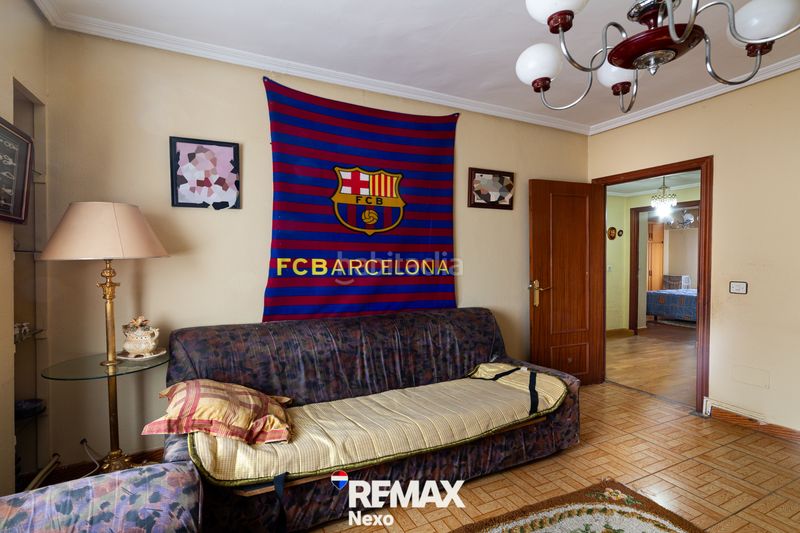 Foto 55851d65-4254-4179-adf9-2c20c16b7194. Casa adossada amb aparcament a Benavente