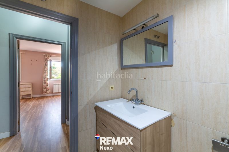Foto 750a2244-cda0-4f94-b29c-8e0c4803924f. Xalet amb calefacció aparcament a Los Ángeles de San Rafael Espinar (El)